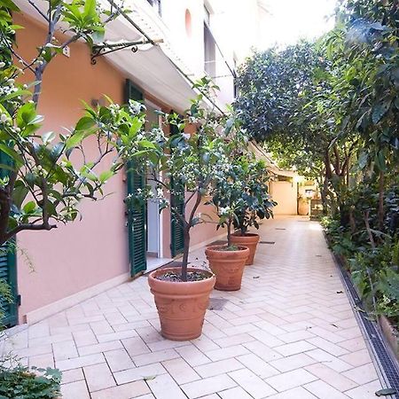Locanda Conchiglia D'Oro วาริกอตติ ภายนอก รูปภาพ